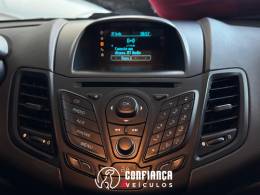 FORD - FIESTA - 2014/2015 - Branca - R$ 45.900,00