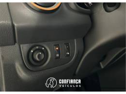 RENAULT - SANDERO - 2018/2019 - Prata - R$ 54.900,00