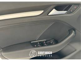 AUDI - A3 - 2014/2014 - Prata - R$ 74.900,00