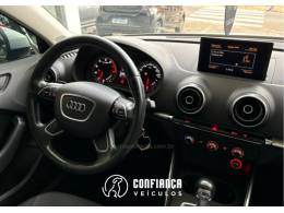 AUDI - A3 - 2014/2014 - Prata - R$ 74.900,00