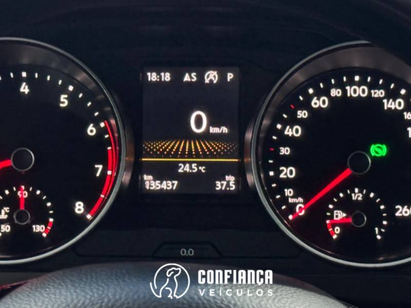 VOLKSWAGEN - TIGUAN - 2018/2019 - Branca - R$ 119.900,00