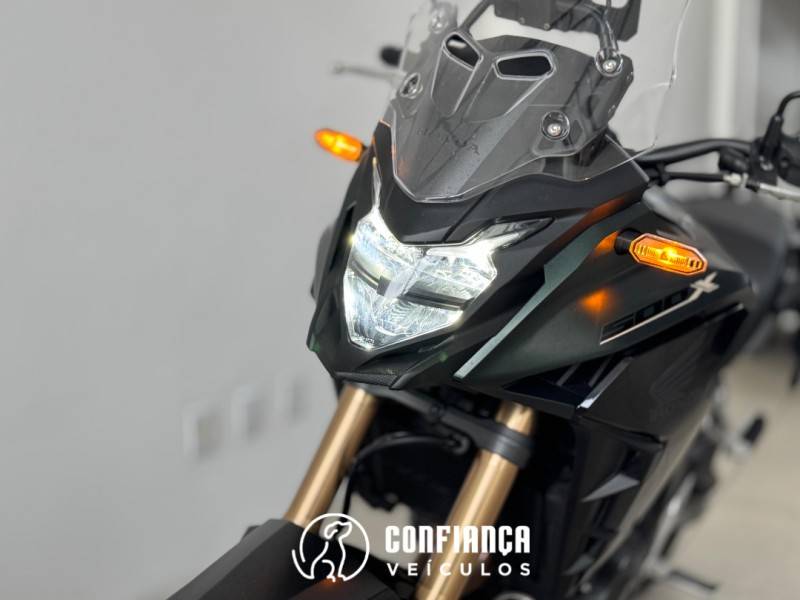 HONDA - CB 500 - 2024/2024 - Verde - R$ 47.900,00