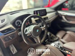 BMW - X1 - 2020/2021 - Preta - R$ 194.900,00