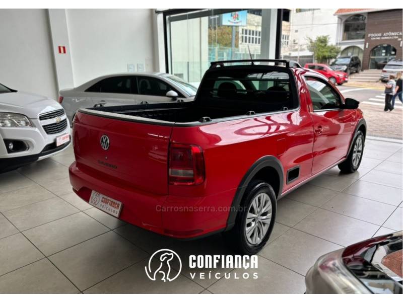 VOLKSWAGEN - SAVEIRO - 2021/2021 - Vermelha - R$ 66.900,00