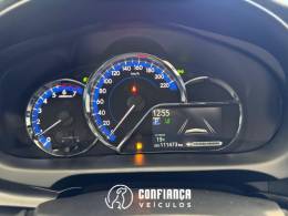 TOYOTA - YARIS - 2022/2023 - Vermelha - R$ 96.900,00