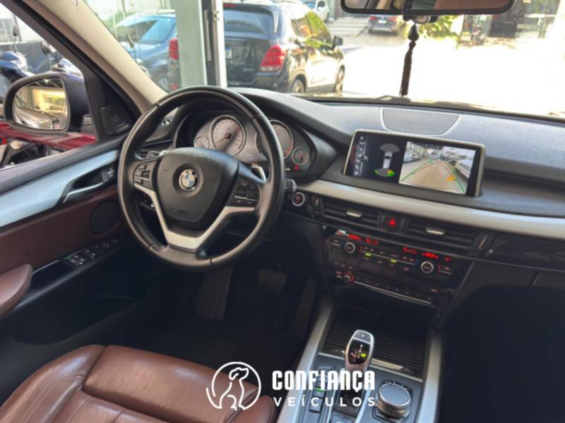 BMW - X5 - 2017/2018 - Azul - R$ 215.900,00