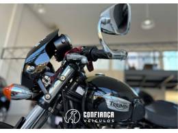 TRIUMPH - THRUXTON - 2014/2014 - Preta - R$ 30.900,00
