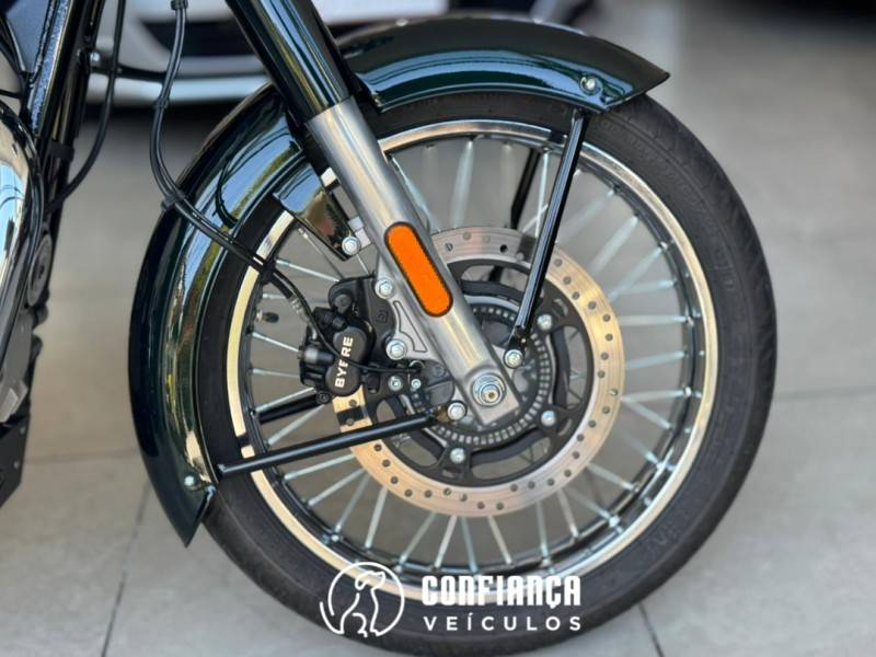 ROYAL ENFIELD - CLASSIC - 2023/2024 - Verde - R$ 23.790,00