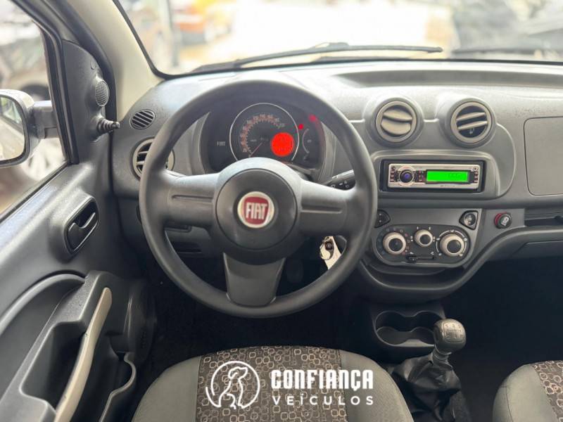 FIAT - UNO - 2010/2012 - Branca - R$ 30.900,00