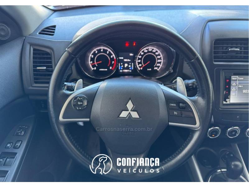 MITSUBISHI - ASX - 2013/2014 - Prata - R$ 73.900,00