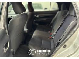 TOYOTA - YARIS - 2020/2021 - Prata - R$ 84.900,00