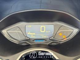 HONDA - PCX - 2023/2023 - Branca - R$ 20.900,00