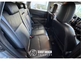 MITSUBISHI - ASX - 2013/2014 - Prata - R$ 73.900,00