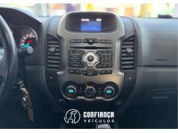 FORD - RANGER - 2012/2013 - Branca - R$ 99.900,00
