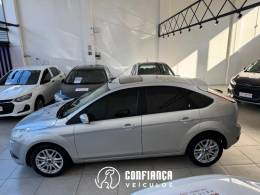 FORD - FOCUS - 2009/2009 - Prata - R$ 38.900,00