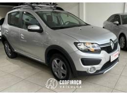 RENAULT - SANDERO - 2018/2019 - Prata - R$ 54.900,00