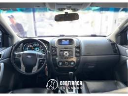FORD - RANGER - 2012/2013 - Branca - R$ 99.900,00