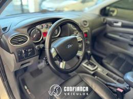FORD - FOCUS - 2009/2009 - Prata - R$ 38.900,00