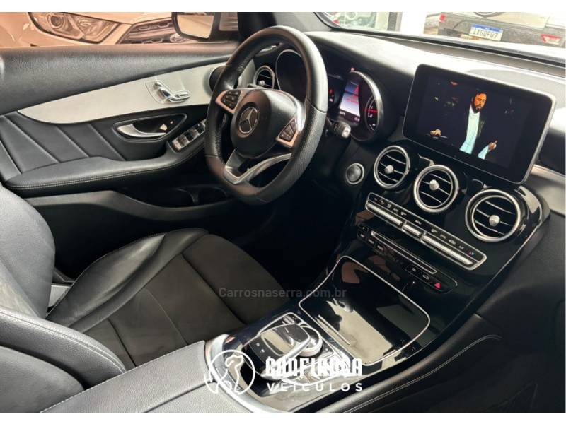 MERCEDES-BENZ - GLC 250 - 2016/2017 - Prata - R$ 184.900,00