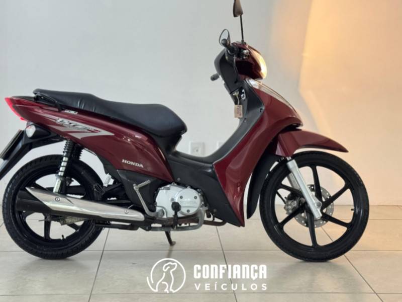 HONDA - BIZ 125 - 2011/2012 - Vermelha - R$ 12.900,00