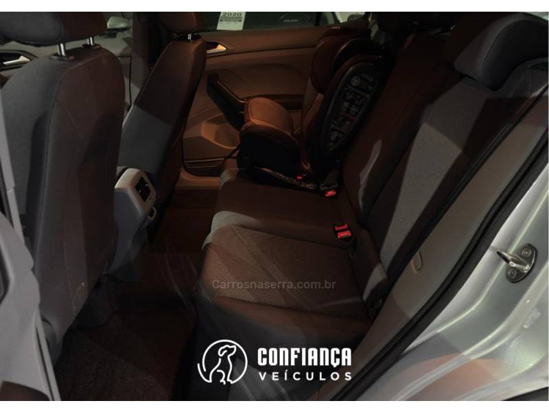 VOLKSWAGEN - T-CROSS - 2021/2021 - Prata - R$ 95.900,00