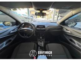 CHEVROLET - ONIX - 2020/2020 - Branca - R$ 65.900,00