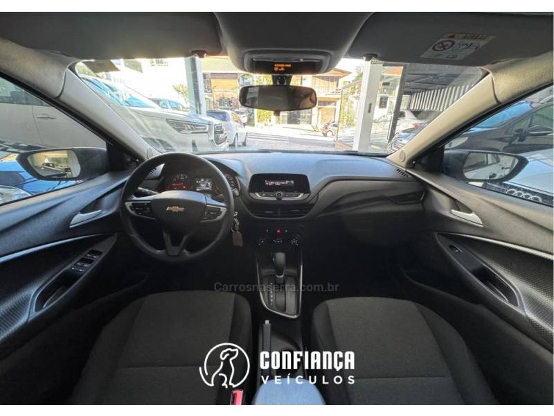 CHEVROLET - ONIX - 2020/2020 - Branca - R$ 65.900,00