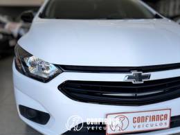 CHEVROLET - ONIX - 2021/2021 - Branca - R$ 66.900,00