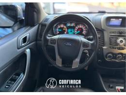 FORD - RANGER - 2012/2013 - Branca - R$ 99.900,00