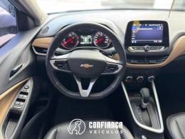 CHEVROLET - ONIX - 2022/2023 - Prata - R$ 87.900,00