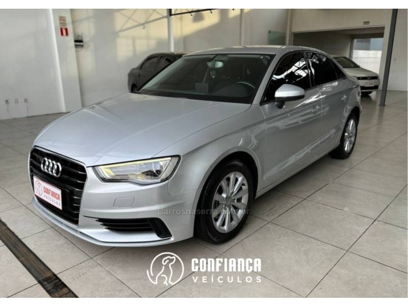 AUDI - A3 - 2014/2014 - Prata - R$ 74.900,00