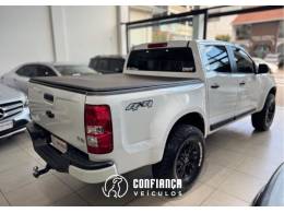 CHEVROLET - S10 - 2014/2015 - Branca - R$ 106.900,00