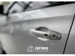 TOYOTA - YARIS - 2021/2022 - Preta - R$ 84.900,00