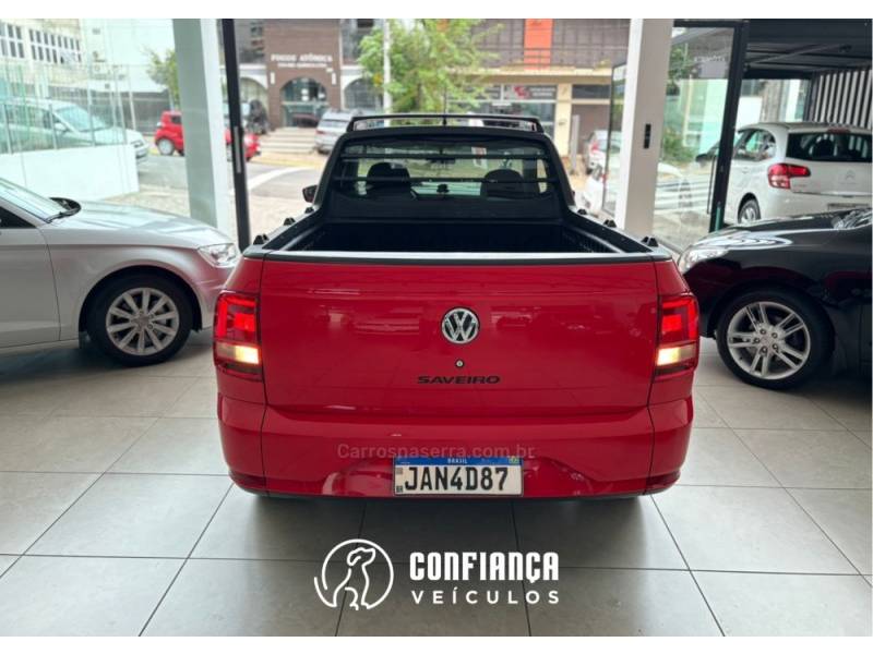 VOLKSWAGEN - SAVEIRO - 2021/2021 - Vermelha - R$ 66.900,00