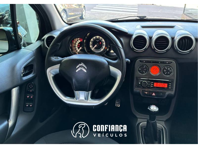CITROËN - C3 - 2012/2013 - Prata - R$ 38.900,00