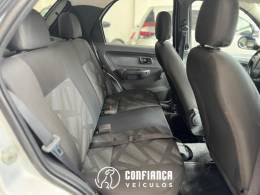 FIAT - PALIO - 2014/2015 - Prata - R$ 35.900,00