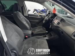 VOLKSWAGEN - TIGUAN - 2012/2012 - Preta - R$ 59.900,00