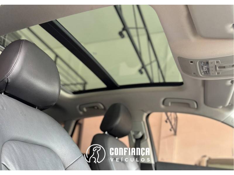 AUDI - Q3 - 2017/2018 - Preta - R$ 129.900,00