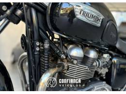TRIUMPH - THRUXTON - 2014/2014 - Preta - R$ 28.900,00
