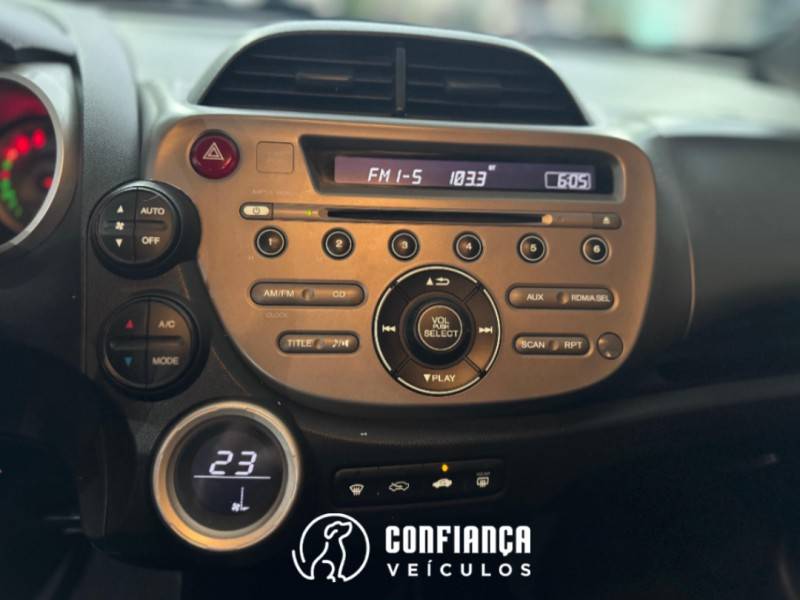 HONDA - FIT - 2009/2009 - Preta - R$ 46.900,00