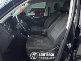 VOLKSWAGEN - TIGUAN - 2012/2012 - Preta - R$ 59.900,00