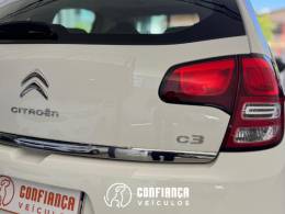CITROËN - C3 - 2014/2015 - Branca - R$ 43.900,00