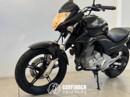 HONDA - CB 300R - 2013/2013 - Preta - R$ 14.500,00