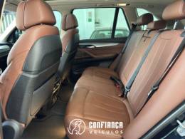 BMW - X5 - 2017/2018 - Azul - R$ 195.900,00