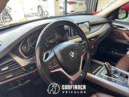 BMW - X5 - 2017/2018 - Azul - R$ 195.900,00