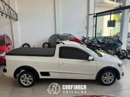 VOLKSWAGEN - SAVEIRO - 2013/2014 - Branca - R$ 46.900,00