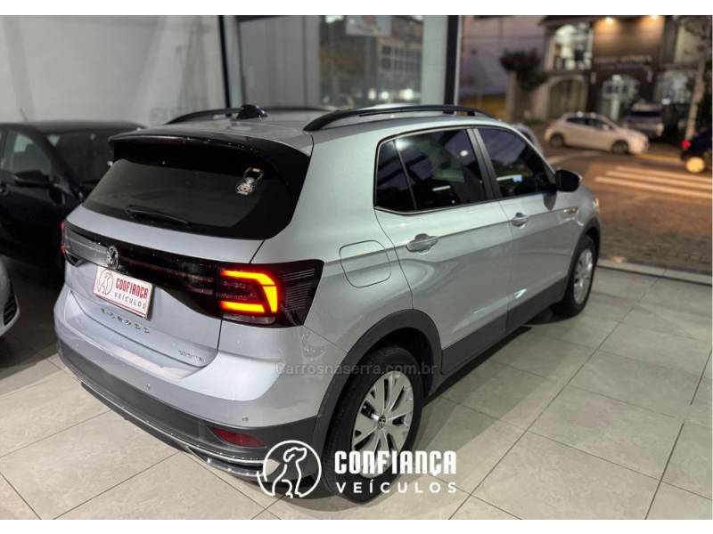 VOLKSWAGEN - T-CROSS - 2021/2021 - Prata - R$ 95.900,00