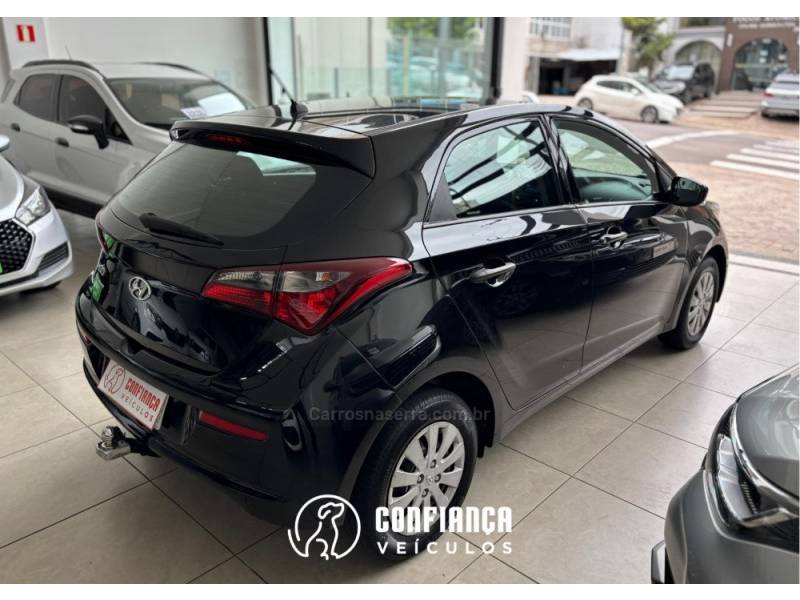 HYUNDAI - HB20 - 2018/2019 - Preta - R$ 54.900,00