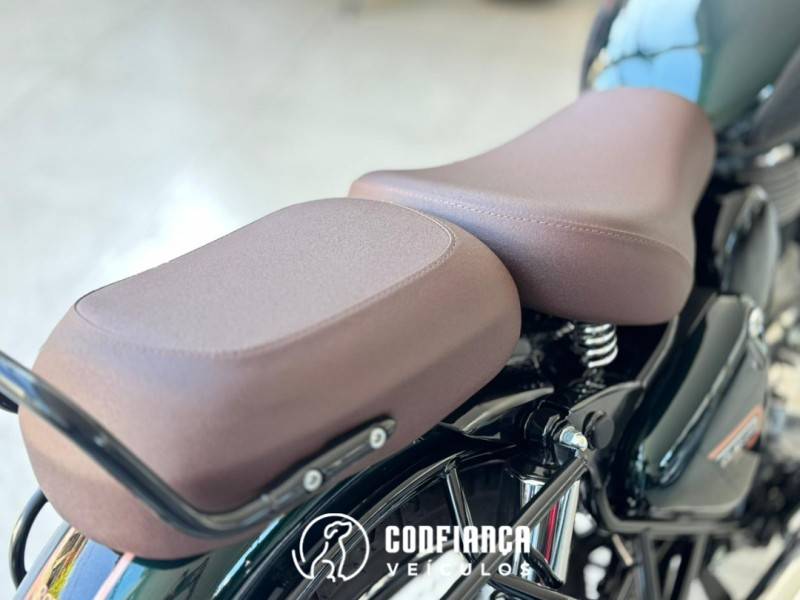 ROYAL ENFIELD - CLASSIC - 2023/2024 - Verde - R$ 23.790,00