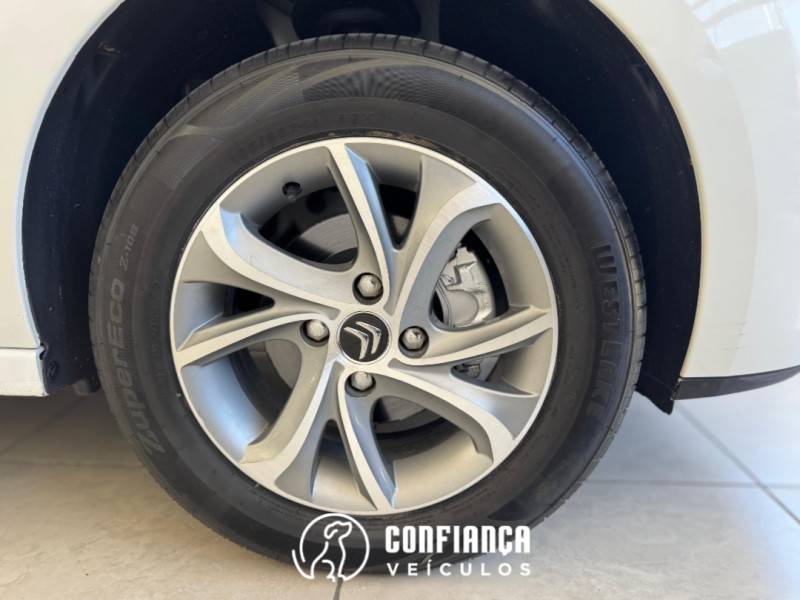 CITROËN - C3 - 2014/2015 - Branca - R$ 41.900,00